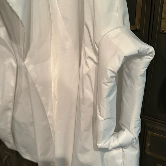 ⭐️ PLANET by Lauren G Chic Cape - Picture 4 of 7